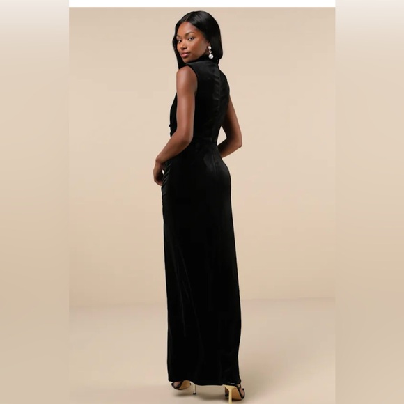 Lulu's Elegant Black Maxi Dress - Picture 4 of 4